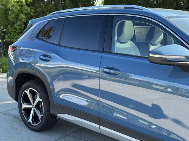 new 2025 Volkswagen Tiguan car, priced at $36,985