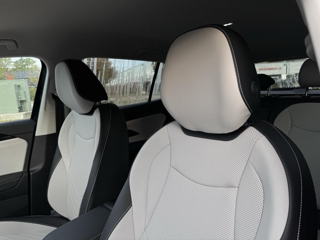 new 2025 Volkswagen Tiguan car, priced at $36,377