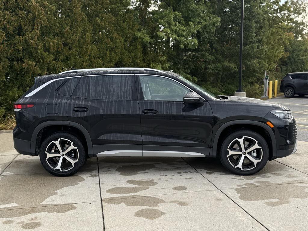 new 2025 Volkswagen Tiguan car, priced at $36,377