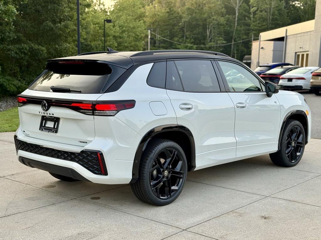 new 2025 Volkswagen Tiguan car, priced at $39,636