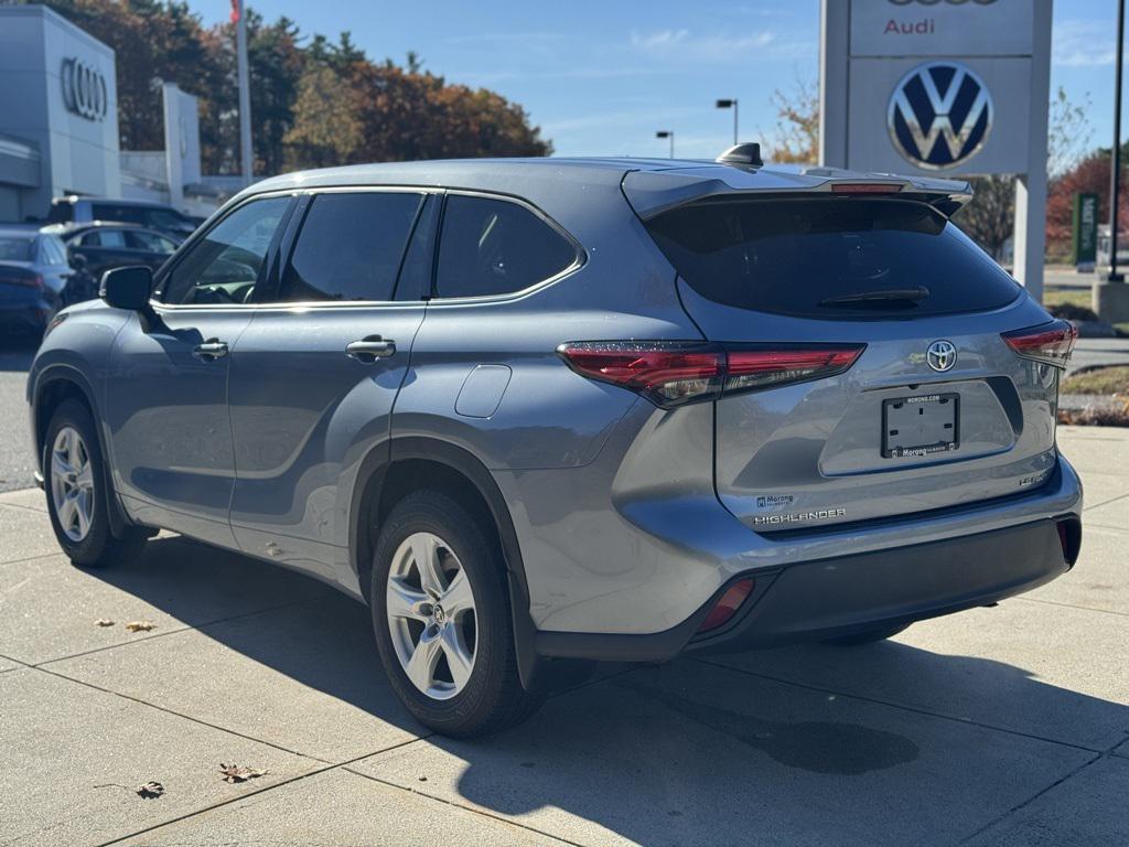 used 2022 Toyota Highlander car, priced at $28,998