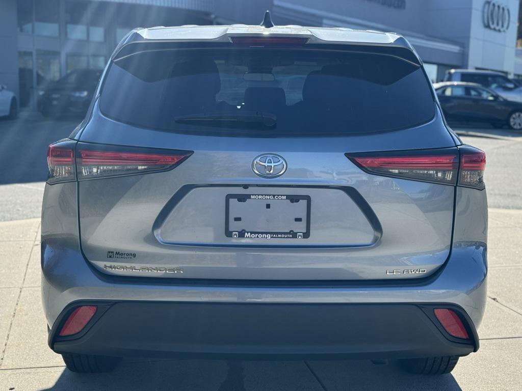 used 2022 Toyota Highlander car, priced at $28,998