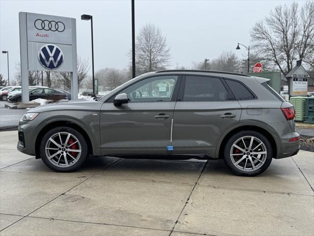 new 2025 Audi Q5 car, priced at $70,550