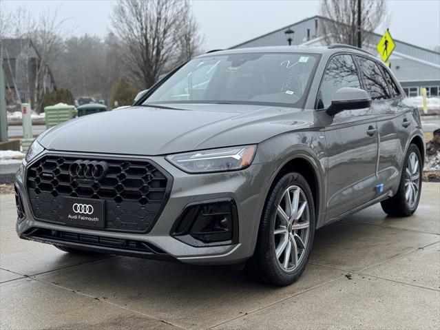 new 2025 Audi Q5 car, priced at $70,550