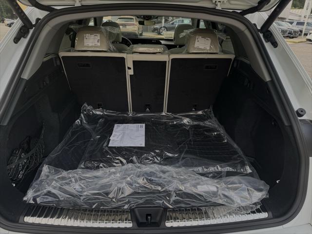 new 2025 Audi Q5 car, priced at $57,775