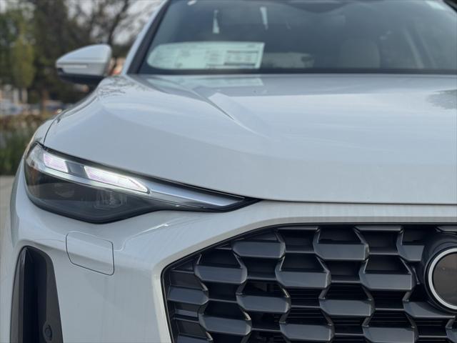 new 2025 Audi Q5 car, priced at $57,775