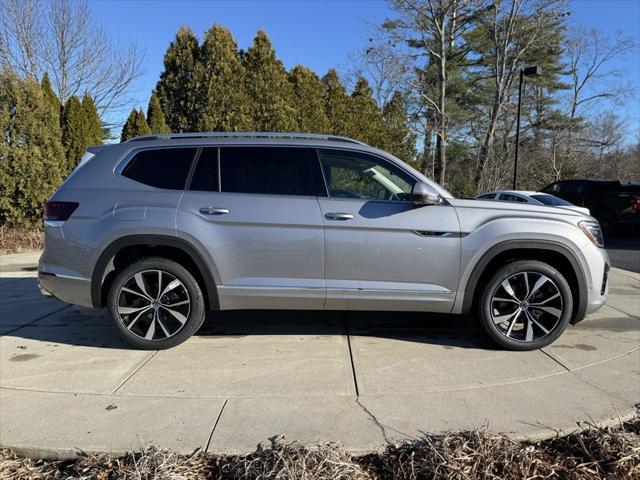 new 2025 Volkswagen Atlas car, priced at $56,536