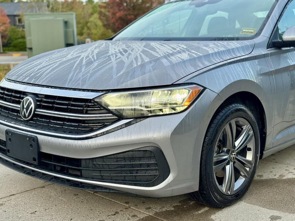 used 2022 Volkswagen Jetta car, priced at $18,384