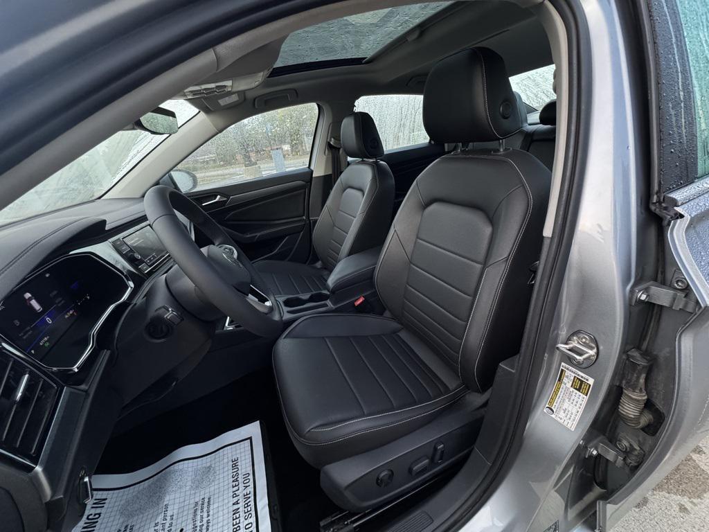 used 2022 Volkswagen Jetta car, priced at $18,384