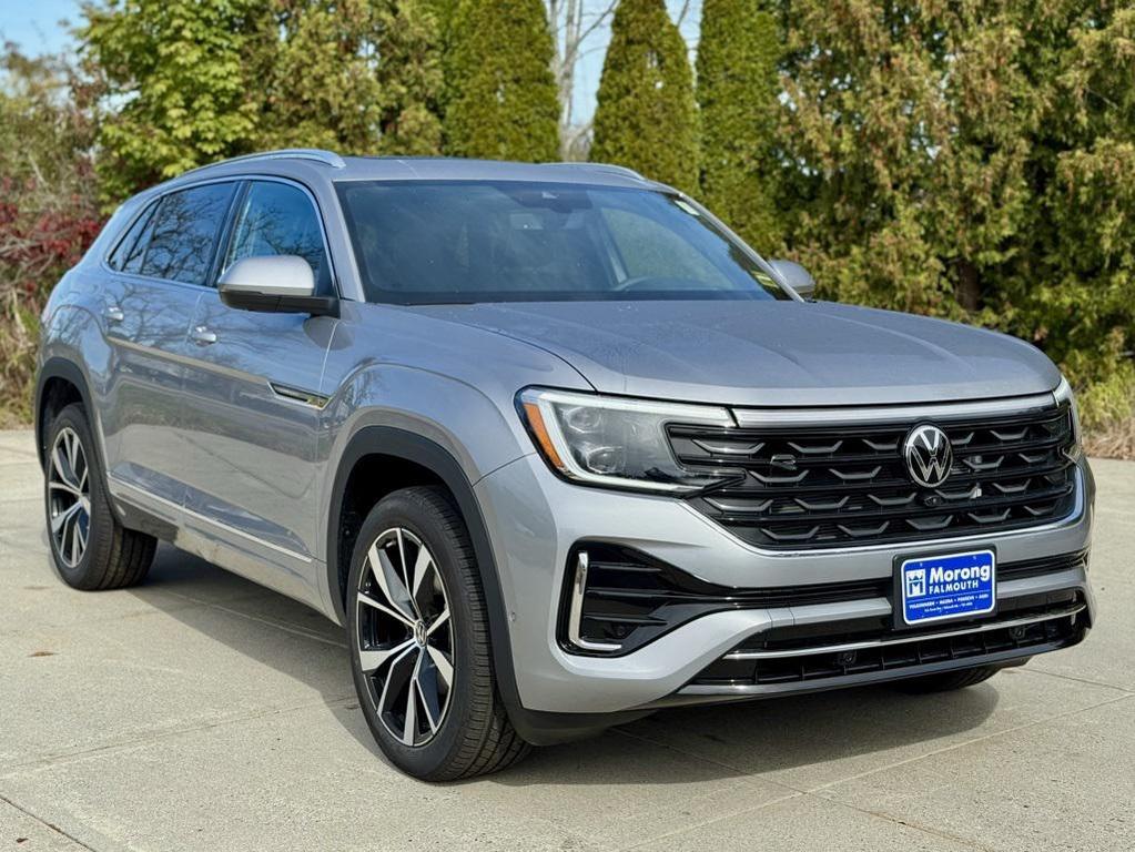 new 2026 Volkswagen Atlas Cross Sport car, priced at $56,176