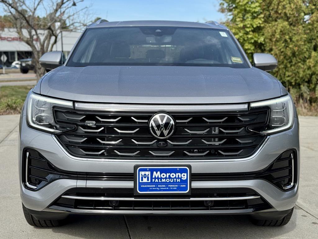 new 2026 Volkswagen Atlas Cross Sport car, priced at $56,176
