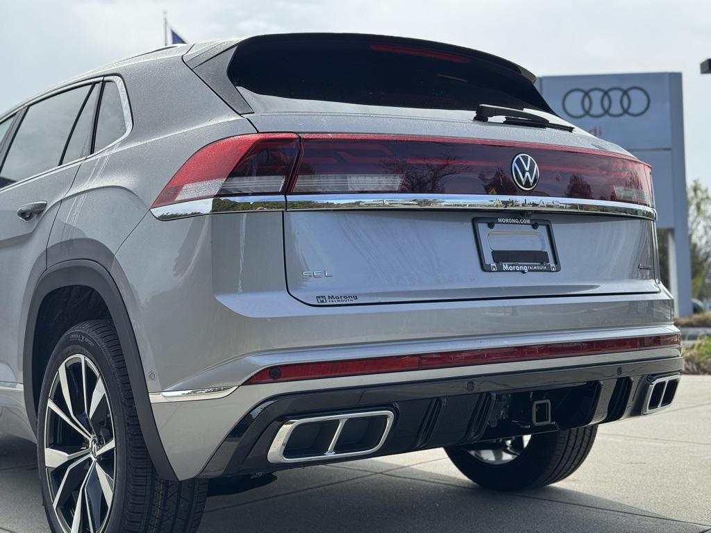 new 2026 Volkswagen Atlas Cross Sport car, priced at $56,176