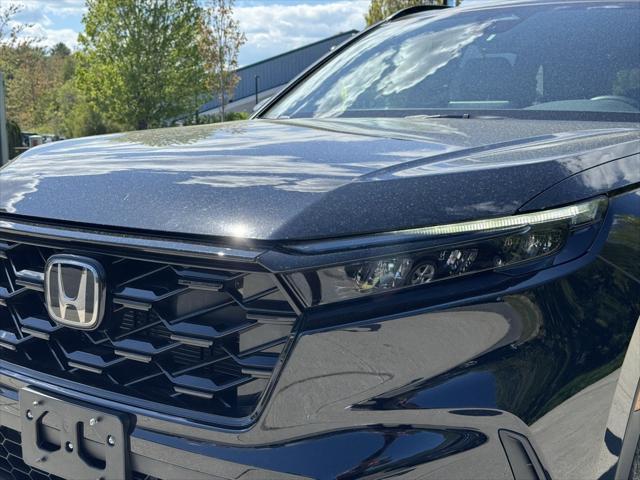 used 2025 Honda CR-V Hybrid car, priced at $38,754
