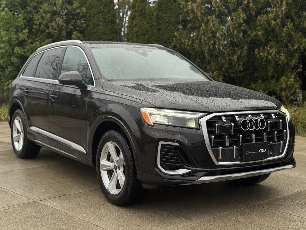used 2025 Audi Q7 car, priced at $53,653