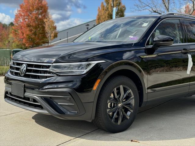 new 2024 Volkswagen Tiguan car, priced at $36,514