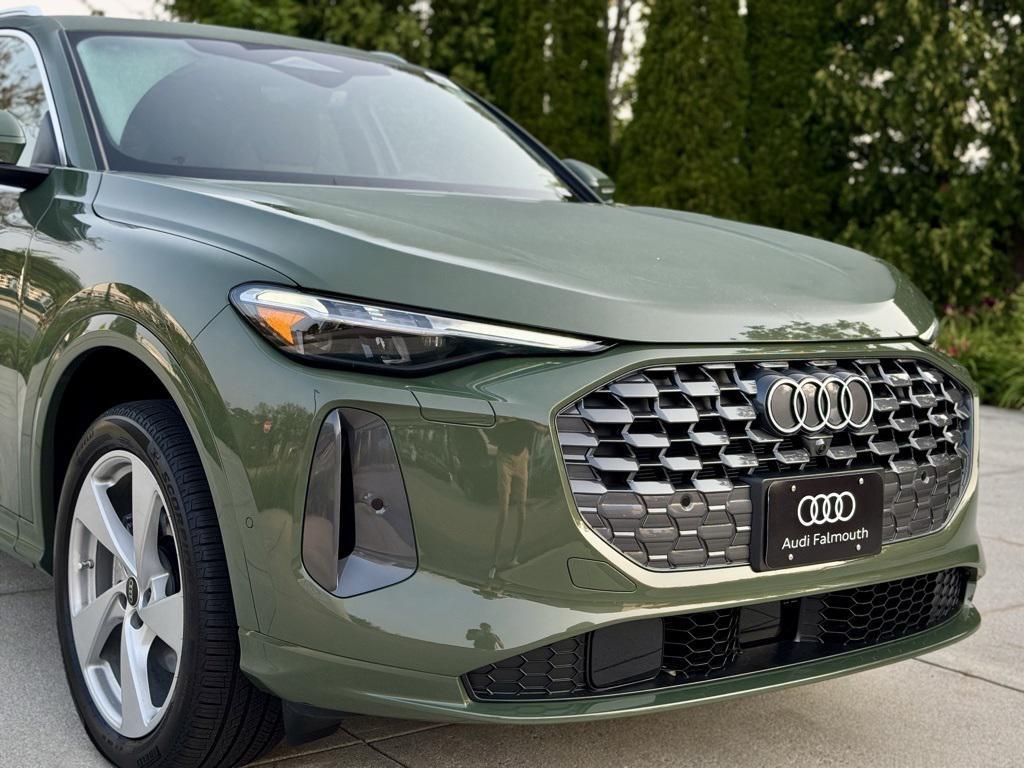 new 2025 Audi Q5 car, priced at $61,430