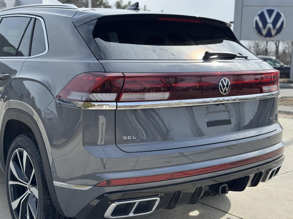 new 2025 Volkswagen Atlas Cross Sport car, priced at $55,286