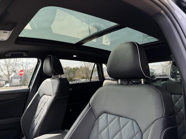 new 2025 Volkswagen Atlas Cross Sport car, priced at $55,286