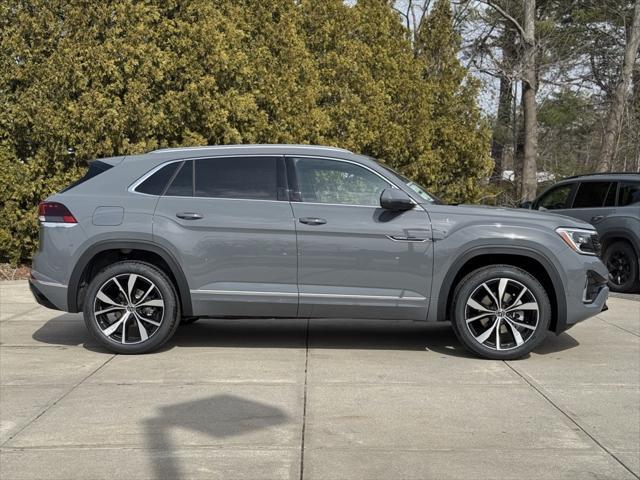 new 2025 Volkswagen Atlas Cross Sport car, priced at $55,286