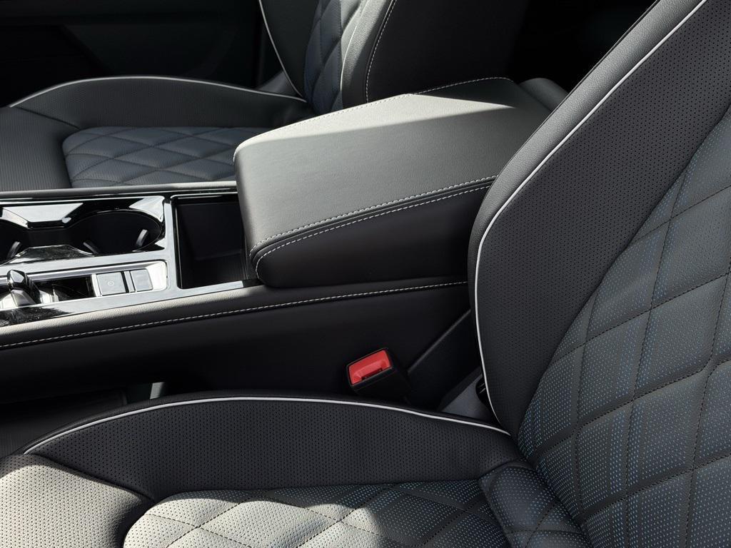 new 2025 Volkswagen Atlas Cross Sport car, priced at $55,286
