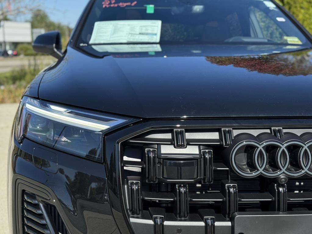 new 2026 Audi Q7 car, priced at $82,145