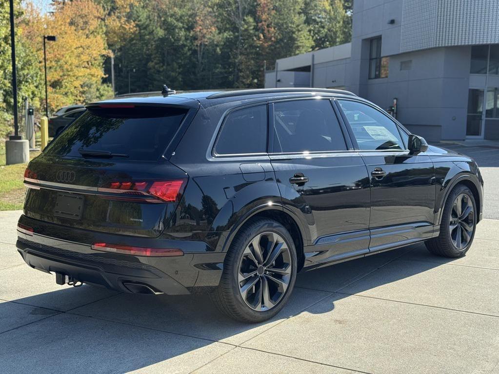 new 2026 Audi Q7 car, priced at $82,145