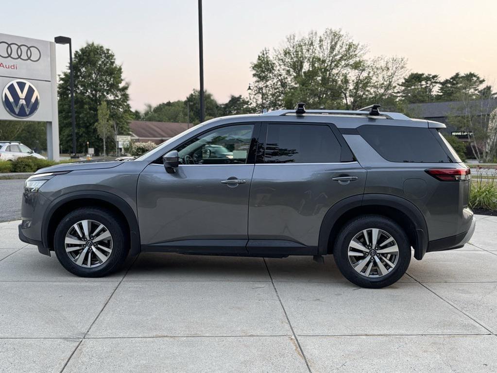 used 2022 Nissan Pathfinder car, priced at $30,000