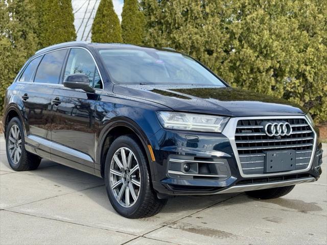 used 2017 Audi Q7 car, priced at $17,150