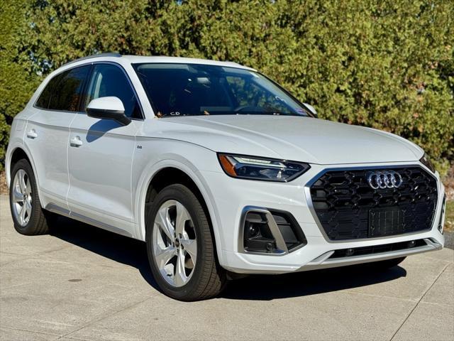 new 2025 Audi Q5 car, priced at $58,215