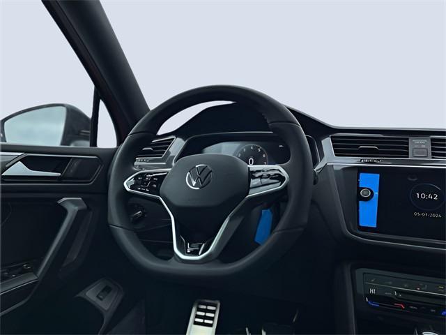 new 2024 Volkswagen Tiguan car, priced at $38,306