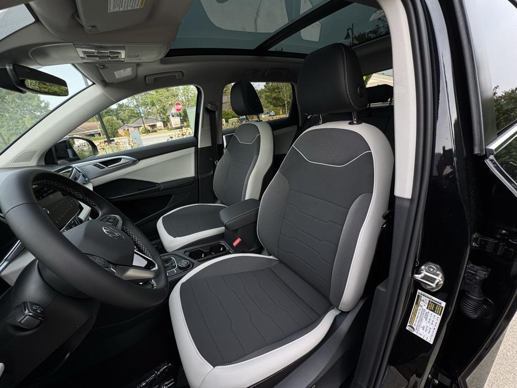 new 2025 Volkswagen Taos car, priced at $32,626