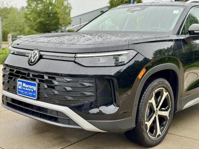 new 2025 Volkswagen Tiguan car, priced at $35,520