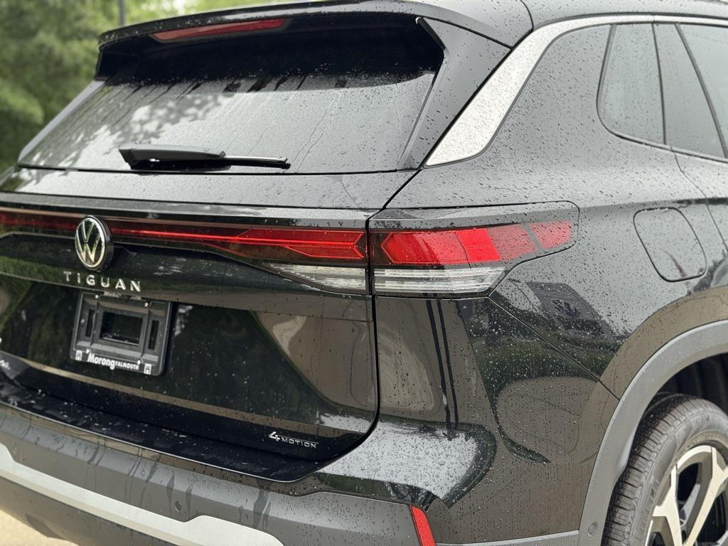 new 2025 Volkswagen Tiguan car, priced at $35,520