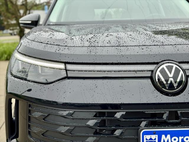 new 2025 Volkswagen Tiguan car, priced at $35,520
