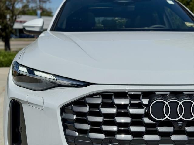 new 2025 Audi Q5 car, priced at $56,975