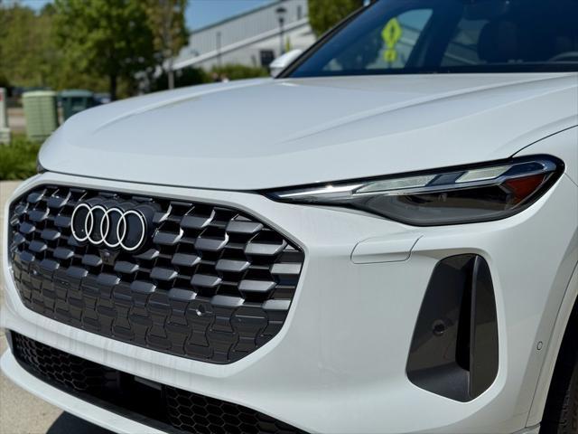 new 2025 Audi Q5 car, priced at $56,975
