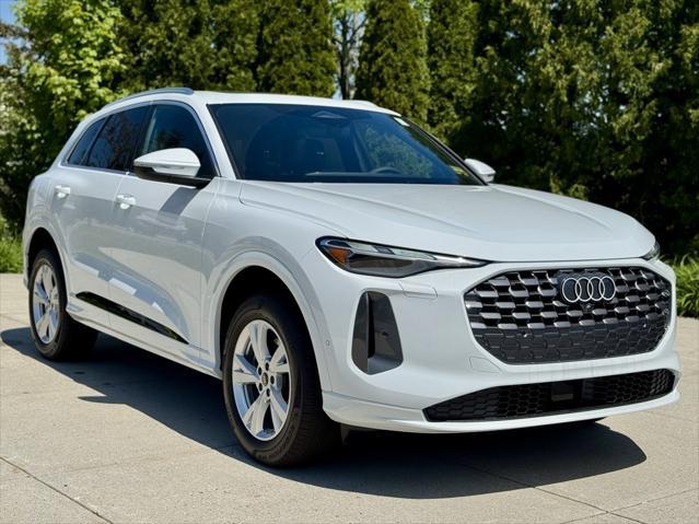 new 2025 Audi Q5 car, priced at $56,975