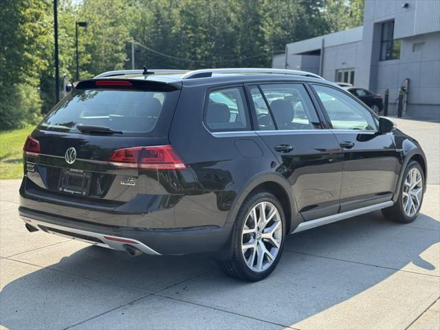 used 2017 Volkswagen Golf Alltrack car, priced at $17,878