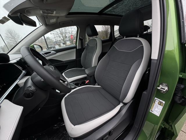 new 2025 Volkswagen Taos car, priced at $33,081