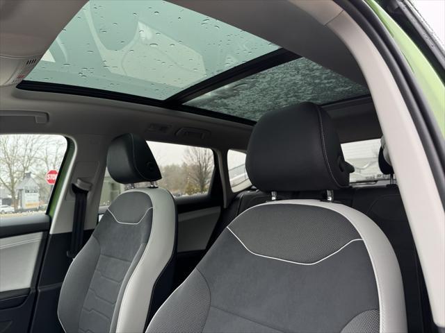 new 2025 Volkswagen Taos car, priced at $33,081
