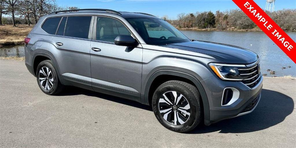 used 2024 Volkswagen Atlas car, priced at $35,101