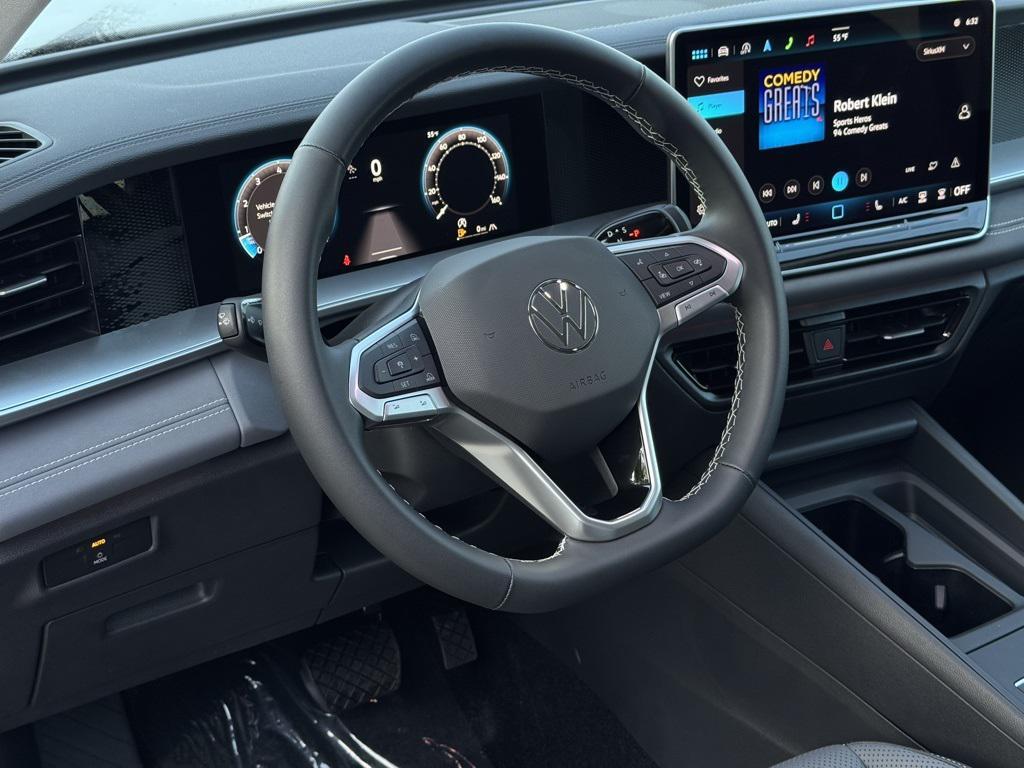 new 2025 Volkswagen Tiguan car, priced at $35,626