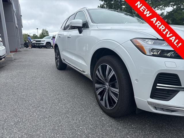used 2022 Volvo XC60 car, priced at $40,000