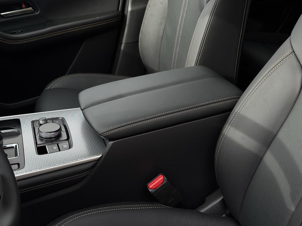 new 2025 Mazda CX-90 PHEV car, priced at $51,700
