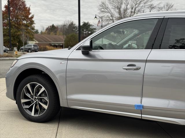 new 2025 Audi Q5 car, priced at $59,755