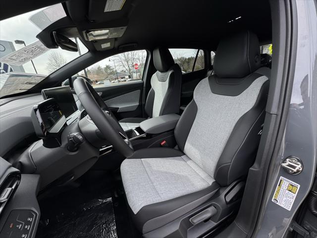 new 2025 Volkswagen ID.4 car, priced at $51,076