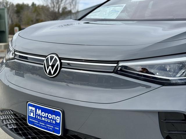 new 2025 Volkswagen ID.4 car, priced at $51,076