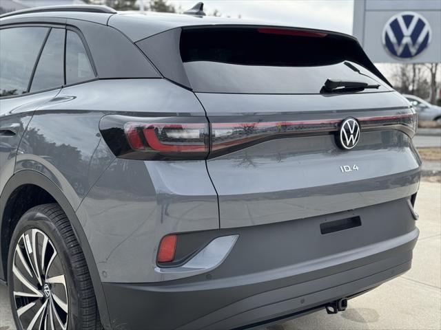 new 2025 Volkswagen ID.4 car, priced at $51,076