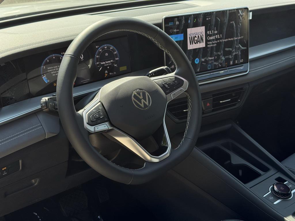 new 2025 Volkswagen Tiguan car, priced at $36,081