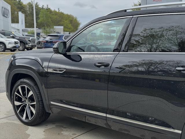 new 2025 Volkswagen Atlas car, priced at $56,536